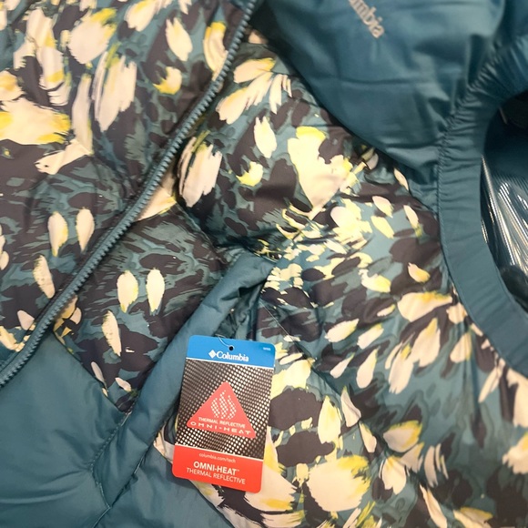 Columbia Pike Lake insulated puffer Vest - Picture 9 of 10